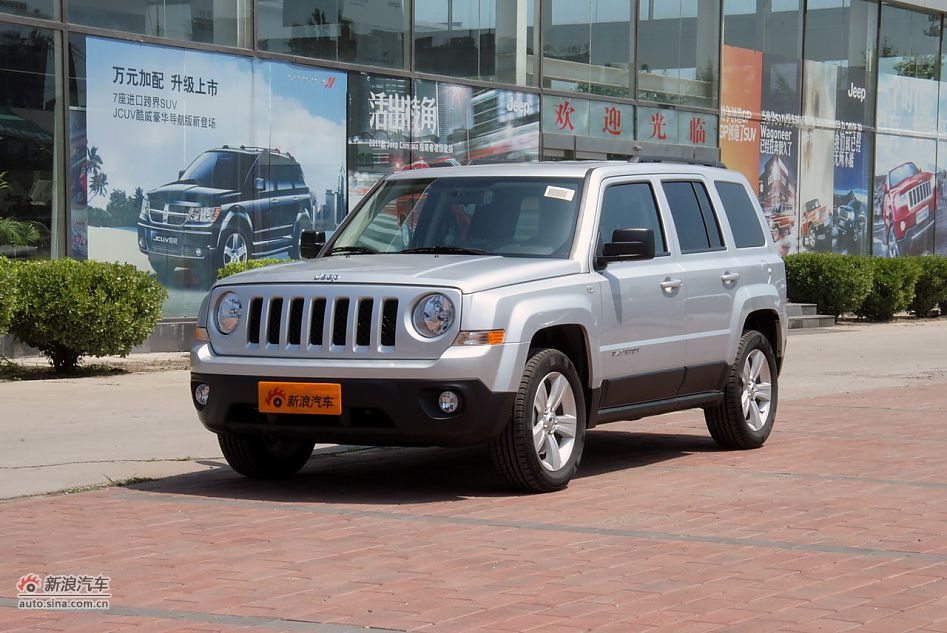 2011Jeepɿ
