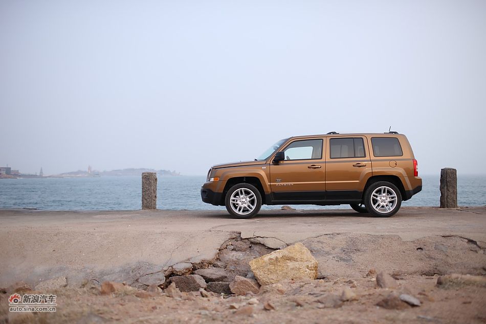 2011Jeepɿ