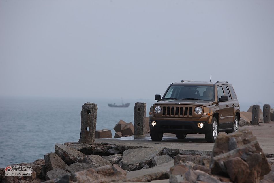 2011Jeepɿ
