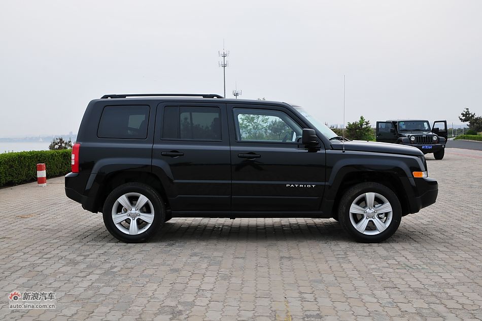 2011Jeepɿ