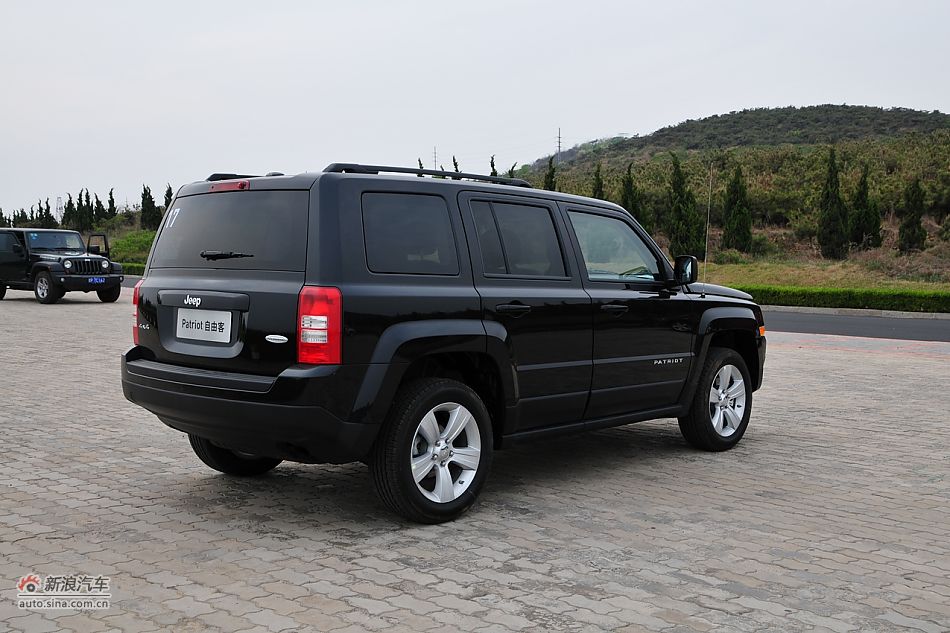 2011Jeepɿ