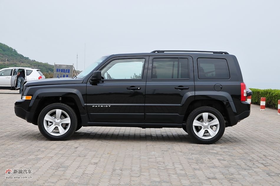2011Jeepɿ