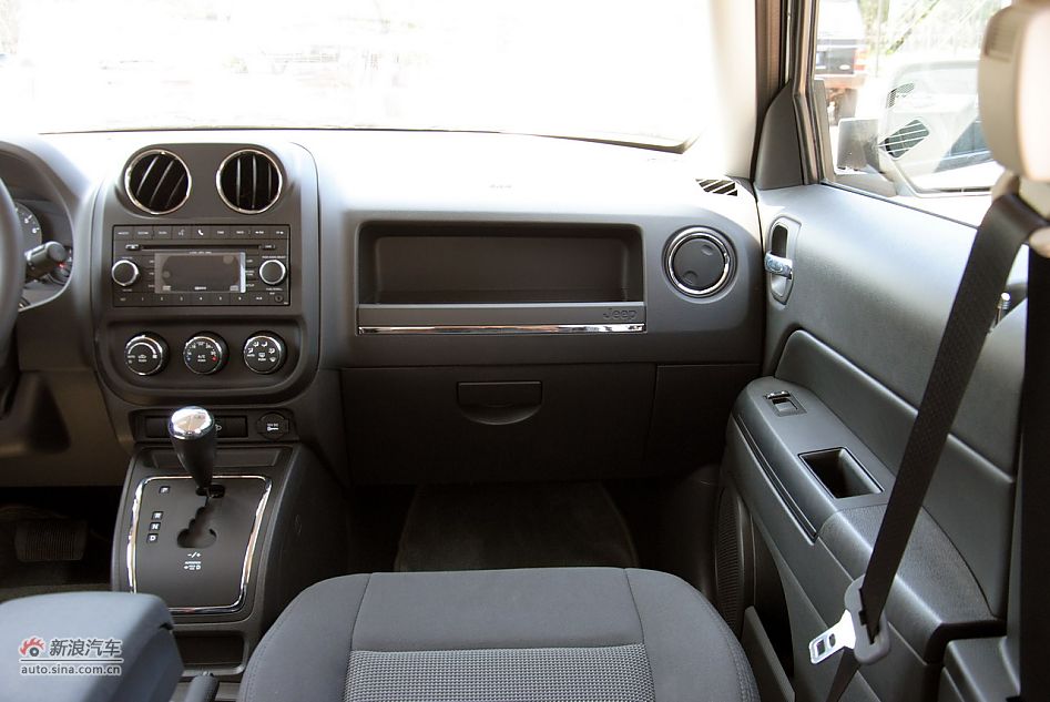 2011Jeepɿ