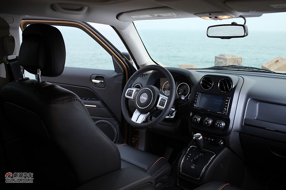 2011Jeepɿ