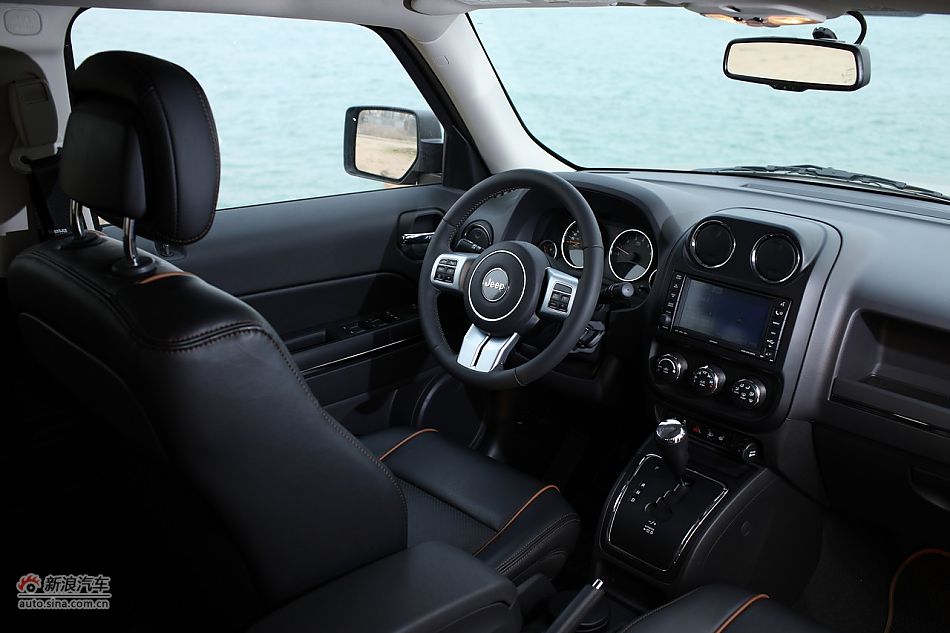 2011Jeepɿ