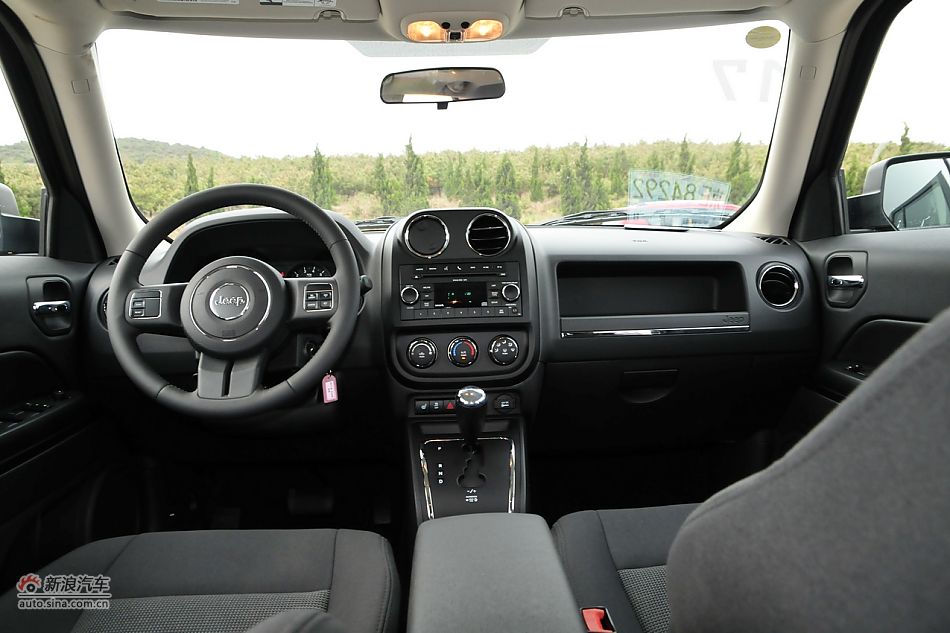 2011Jeepɿ