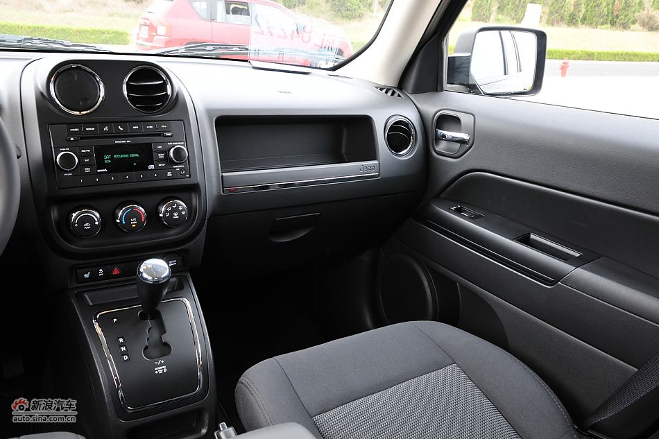 2011Jeepɿ
