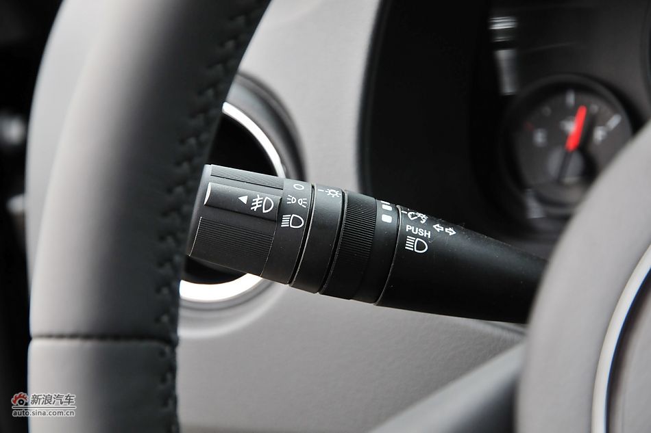 2011Jeepɿ
