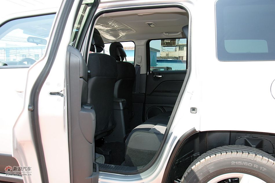 2011Jeepɿ