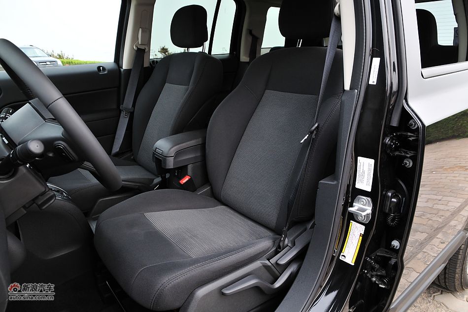 2011Jeepɿ