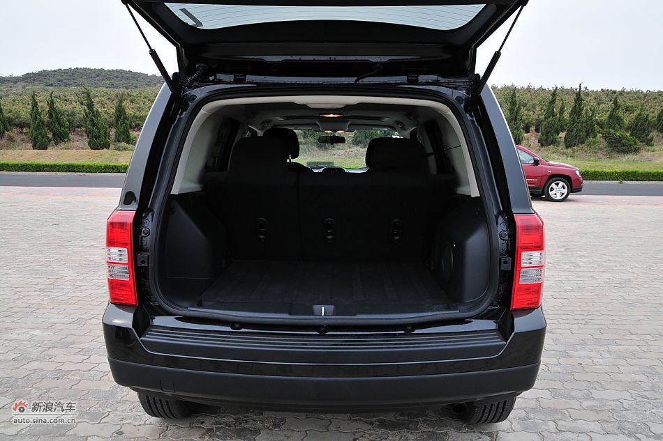 2011Jeepɿ