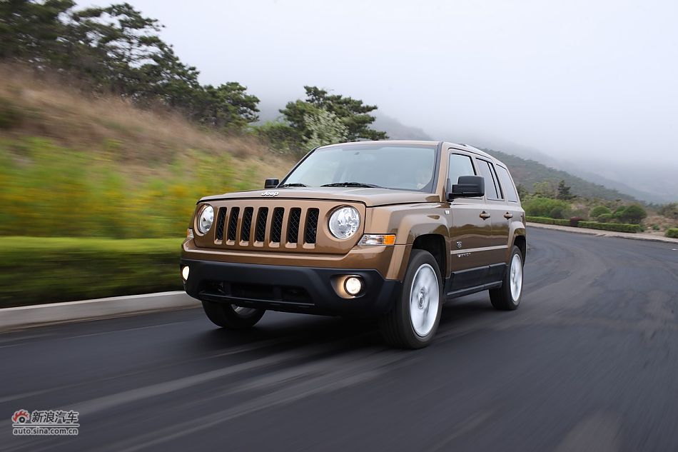 2011Jeepɿ