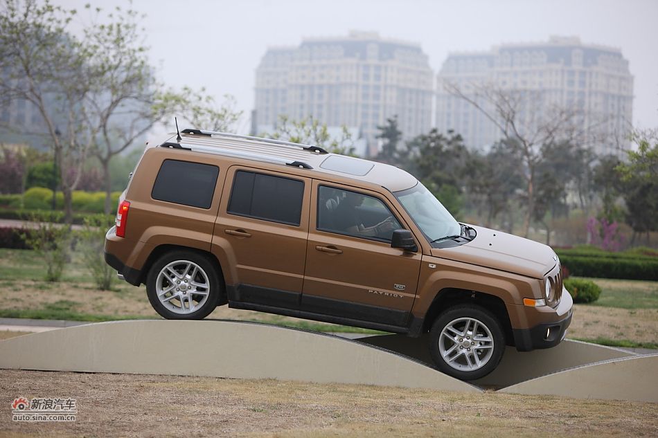 2011Jeepɿ