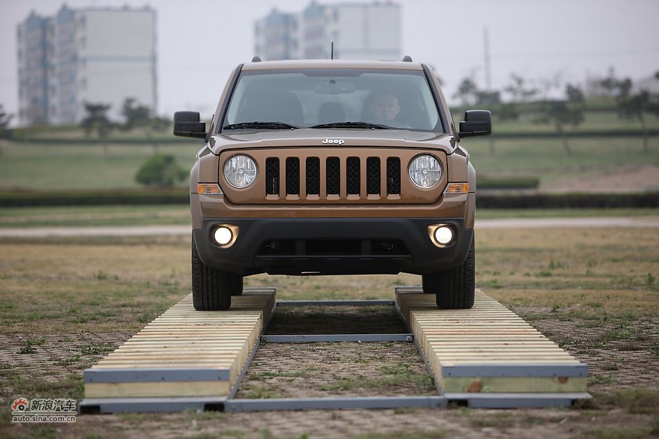 2011Jeepɿ