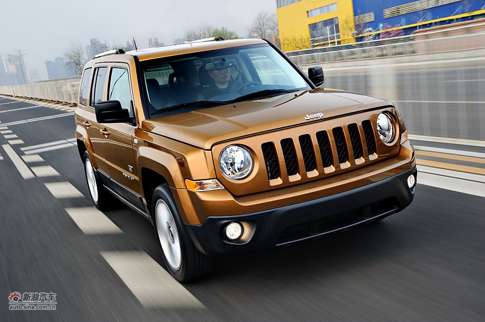 2011Jeepɿ