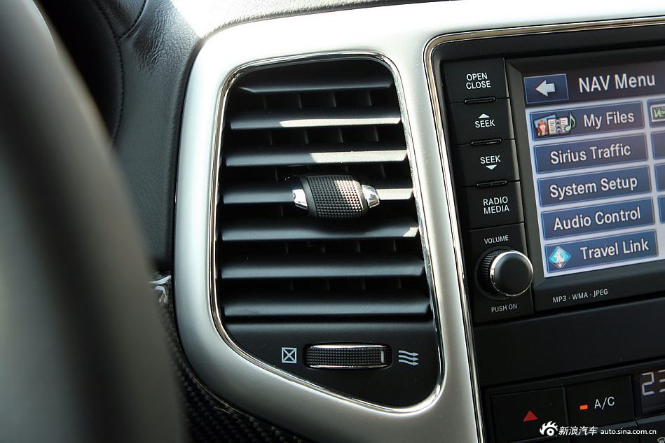 2012ȫJeepŵSRT8