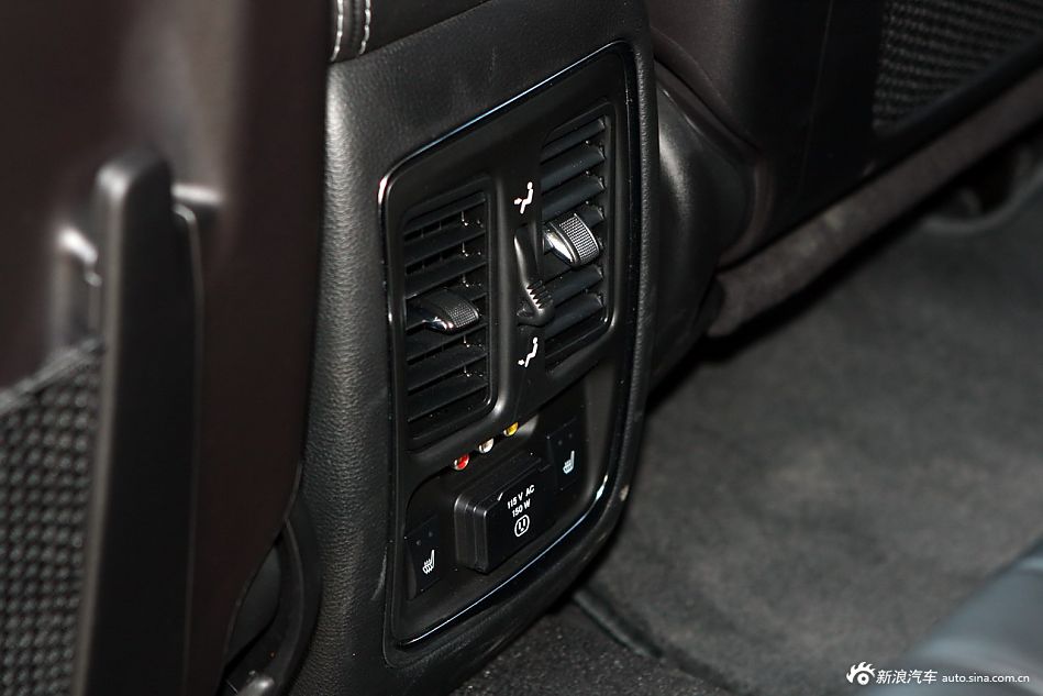2012ȫJeepŵSRT8