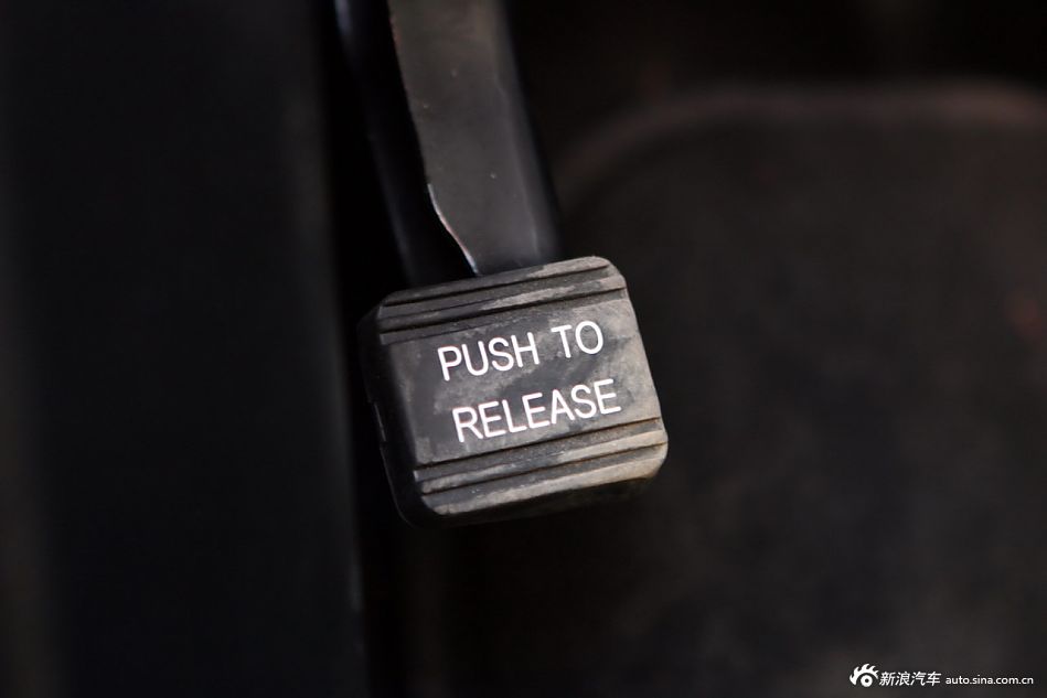 2012ȫJeepŵSRT8