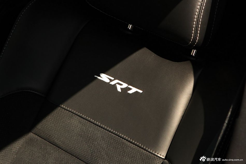 2012ȫJeepŵSRT8