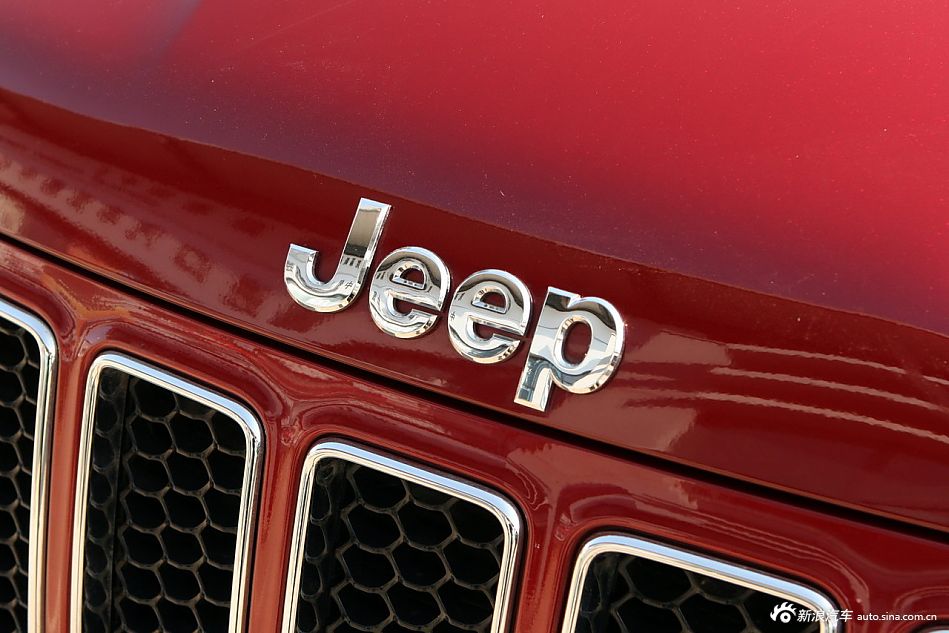 2012ȫJeepŵSRT8