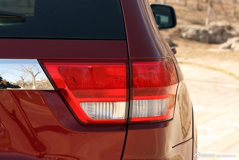2012ȫJeepŵSRT8