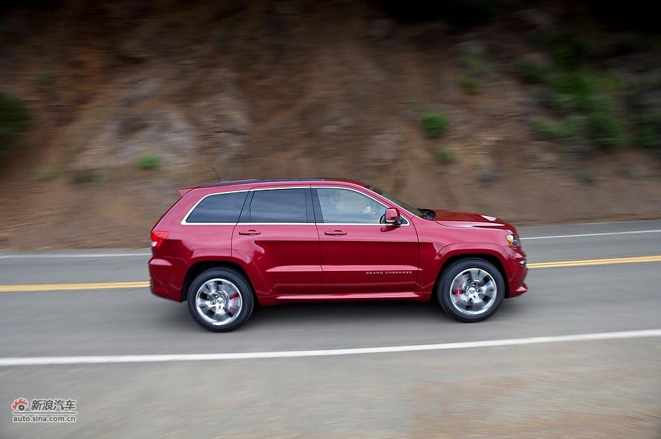 ŷJeepŵSRT8