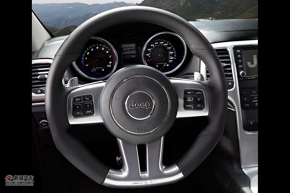 ŷJeepŵSRT8