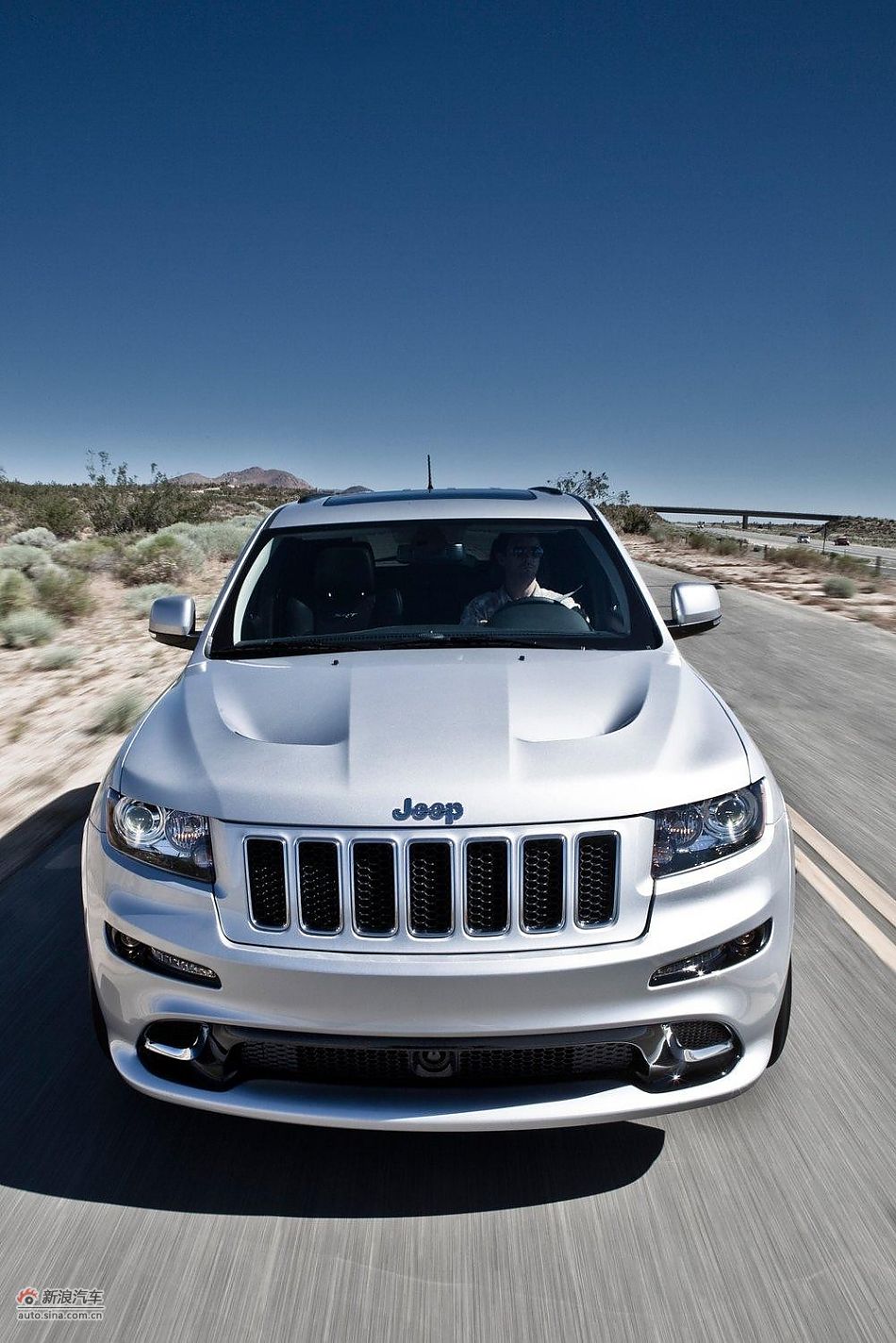 ŷJeepŵSRT8