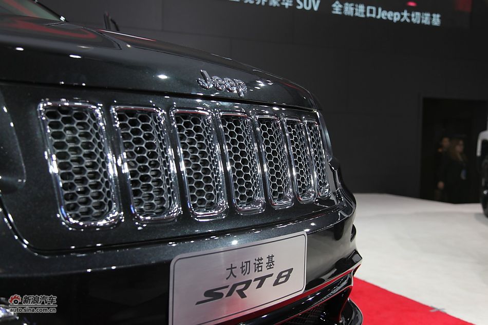 JEEPŵSRT8