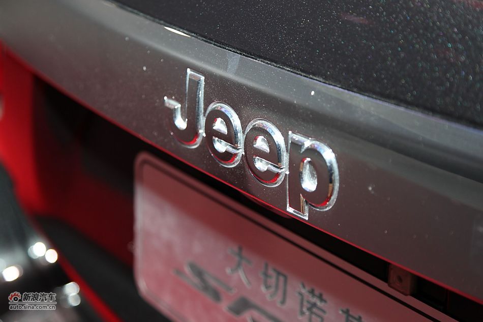 JEEPŵSRT8