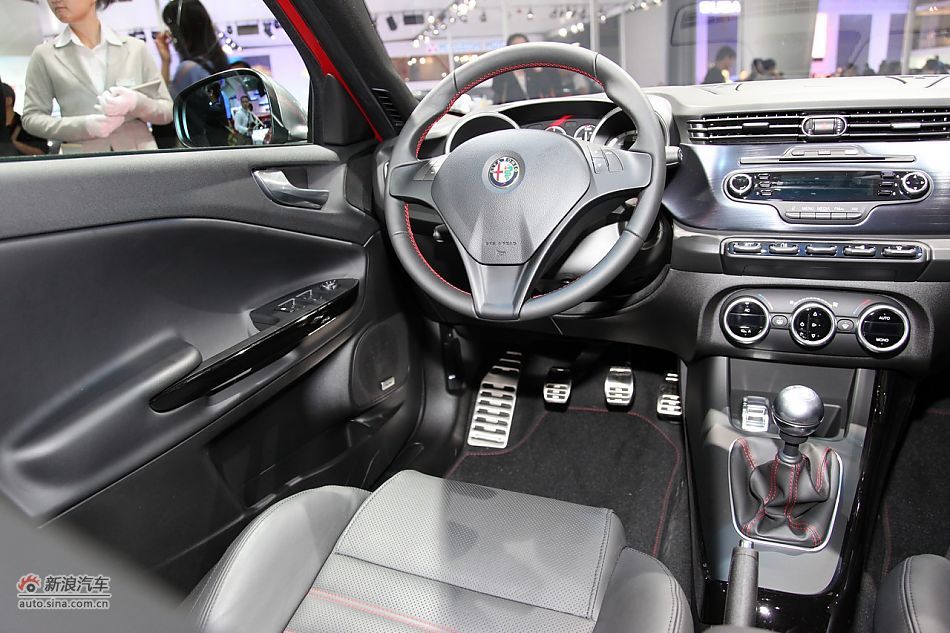 JEEPŵSRT8