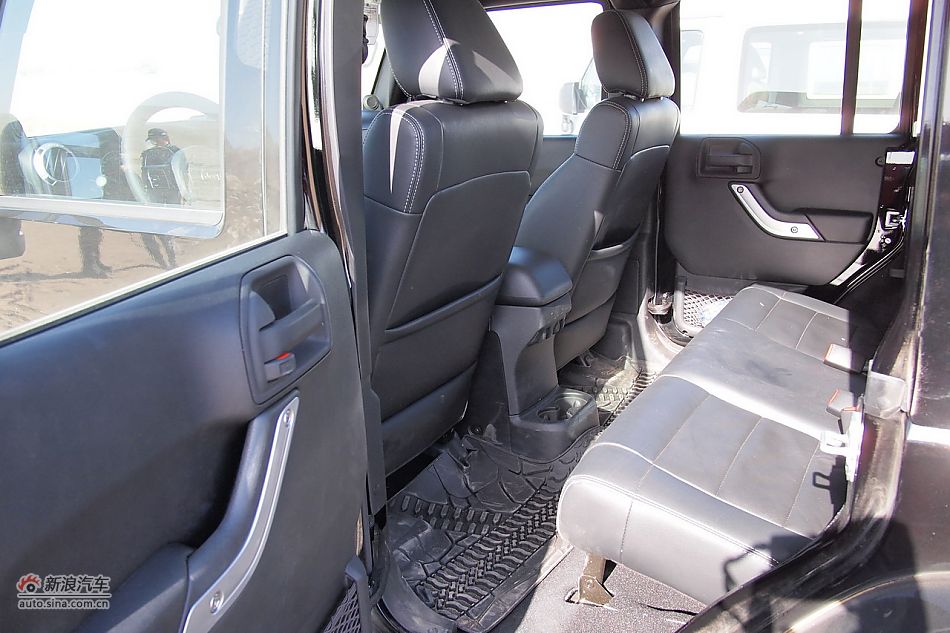 2012JEEP