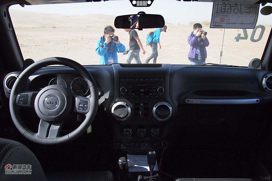 2012JEEP