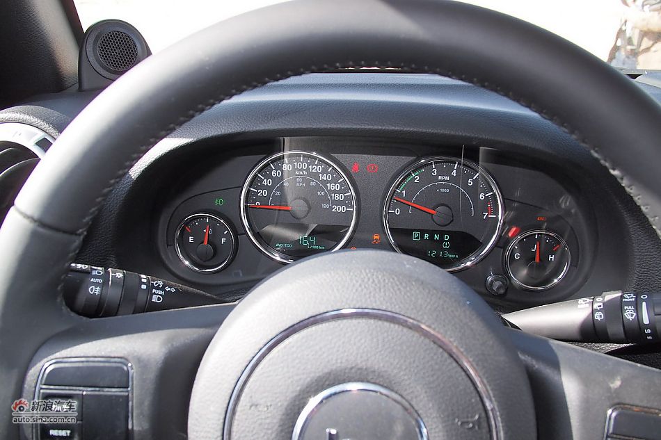 2012JEEP