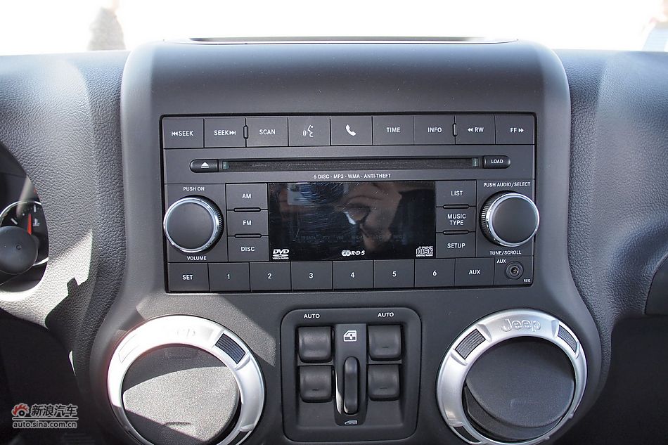 2012JEEP