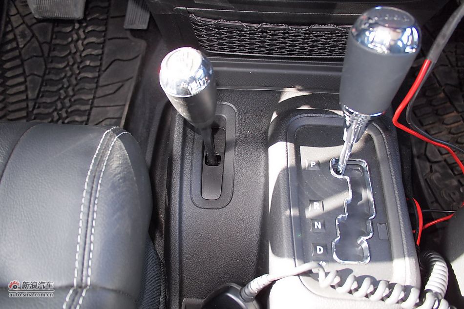 2012JEEP
