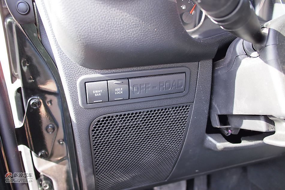 2012JEEP