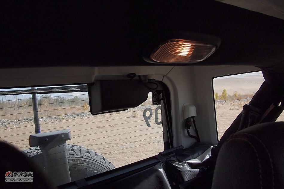 2012JEEP