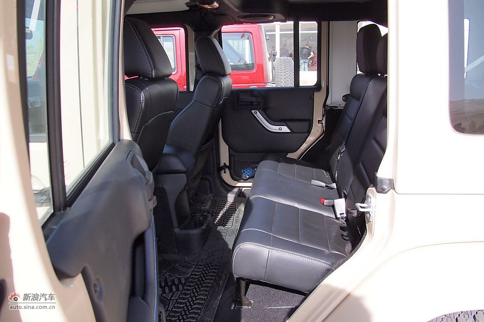 2012JEEP