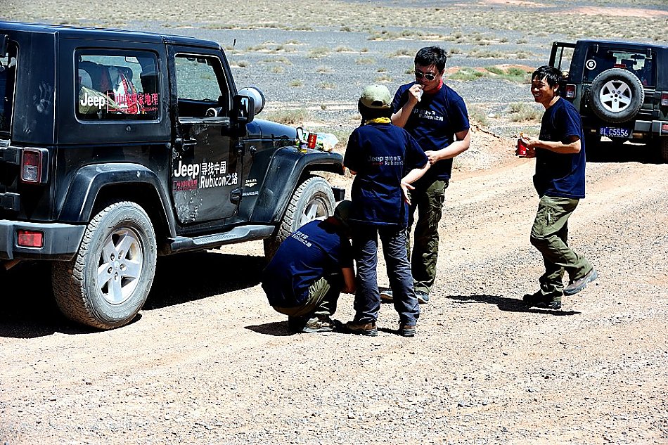 JEEPѰRubicon֮·ʵ