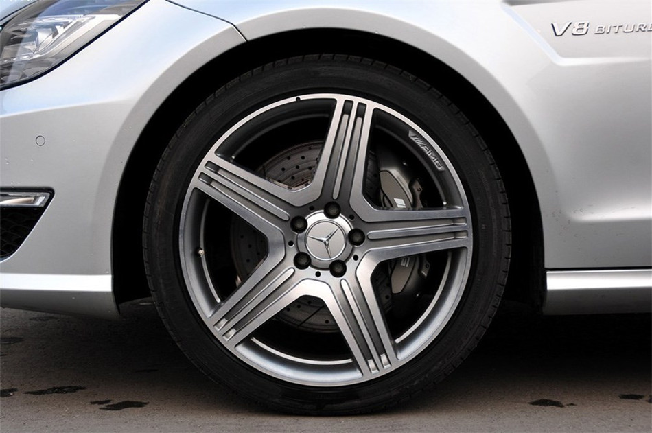 ±CLS63 AMG 2012 5.5L AT 