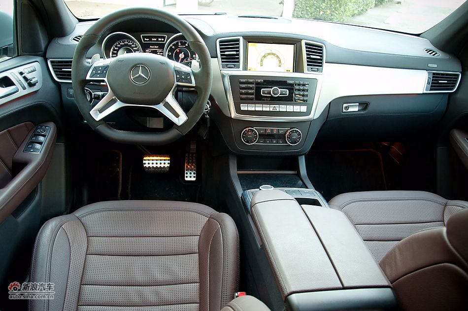 2012÷˹- ML63 AMG