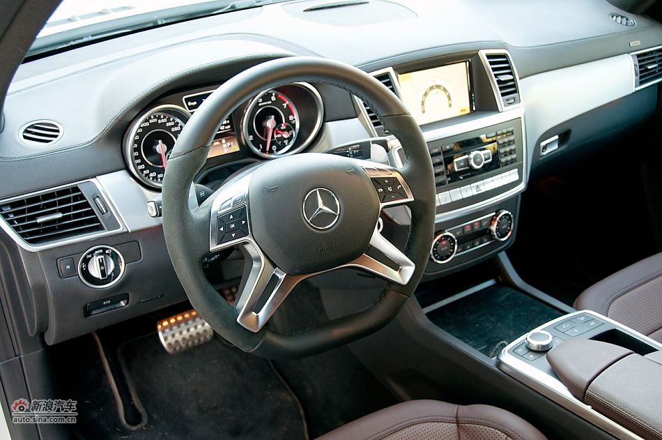 2012÷˹- ML63 AMG
