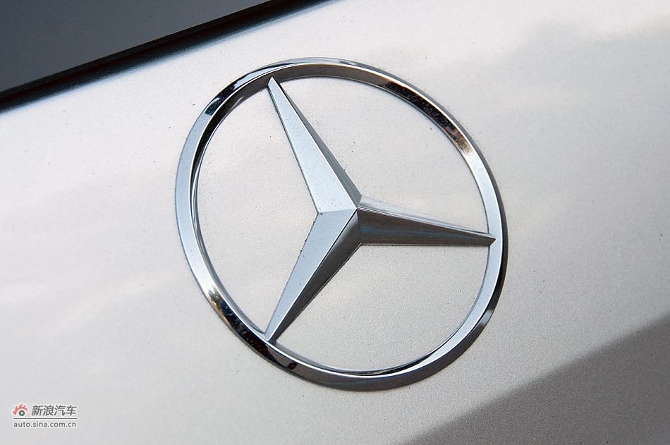 2012÷˹- ML63 AMG