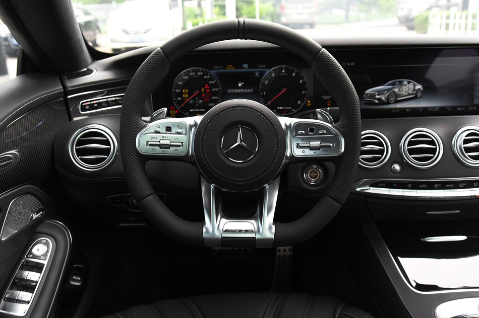 2018 AMG S 63 4MATIC+ Coupe 