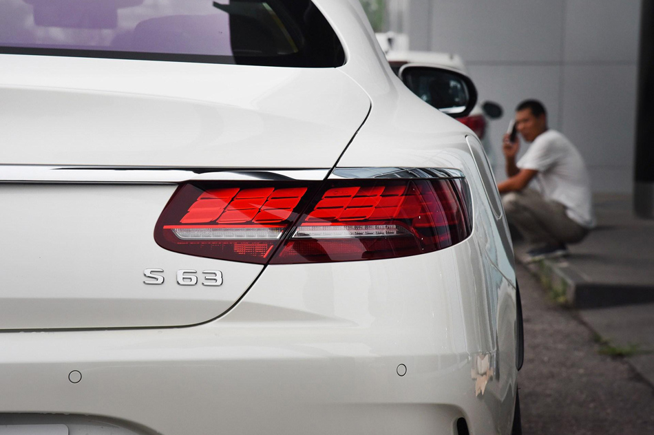 2018 AMG S 63 4MATIC+ Coupe ϸ