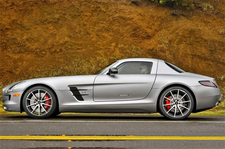 2013 SLS AMG 6.2L ˫ 45й 