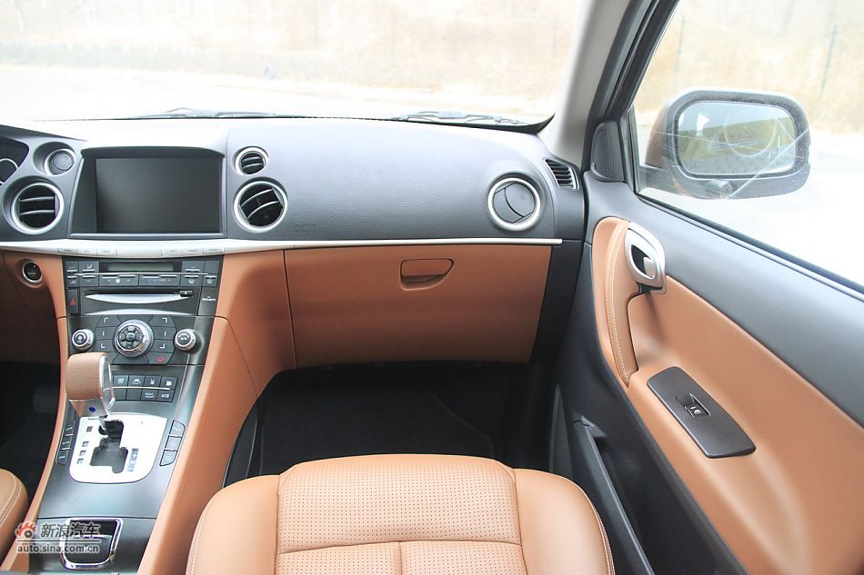2011ǽݴ7 SUV 2.2TԶ콢