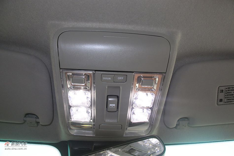 2011ǽݴ7 SUV 2.2TԶ콢