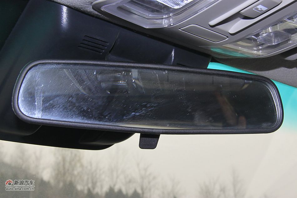 2011ǽݴ7 SUV 2.2TԶ콢